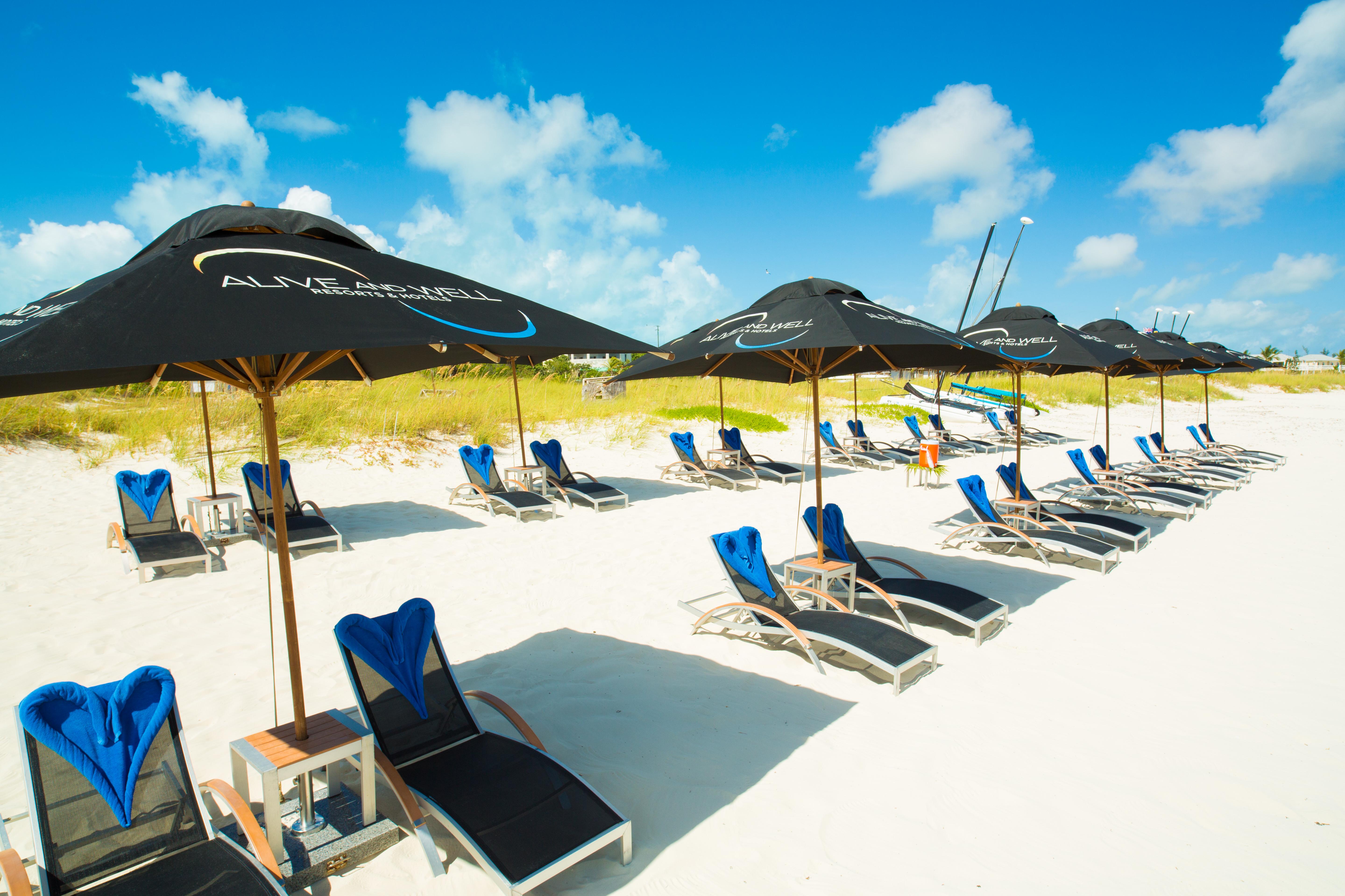 One On Marlin Resort (Adults Only) Turtle Cove Экстерьер фото