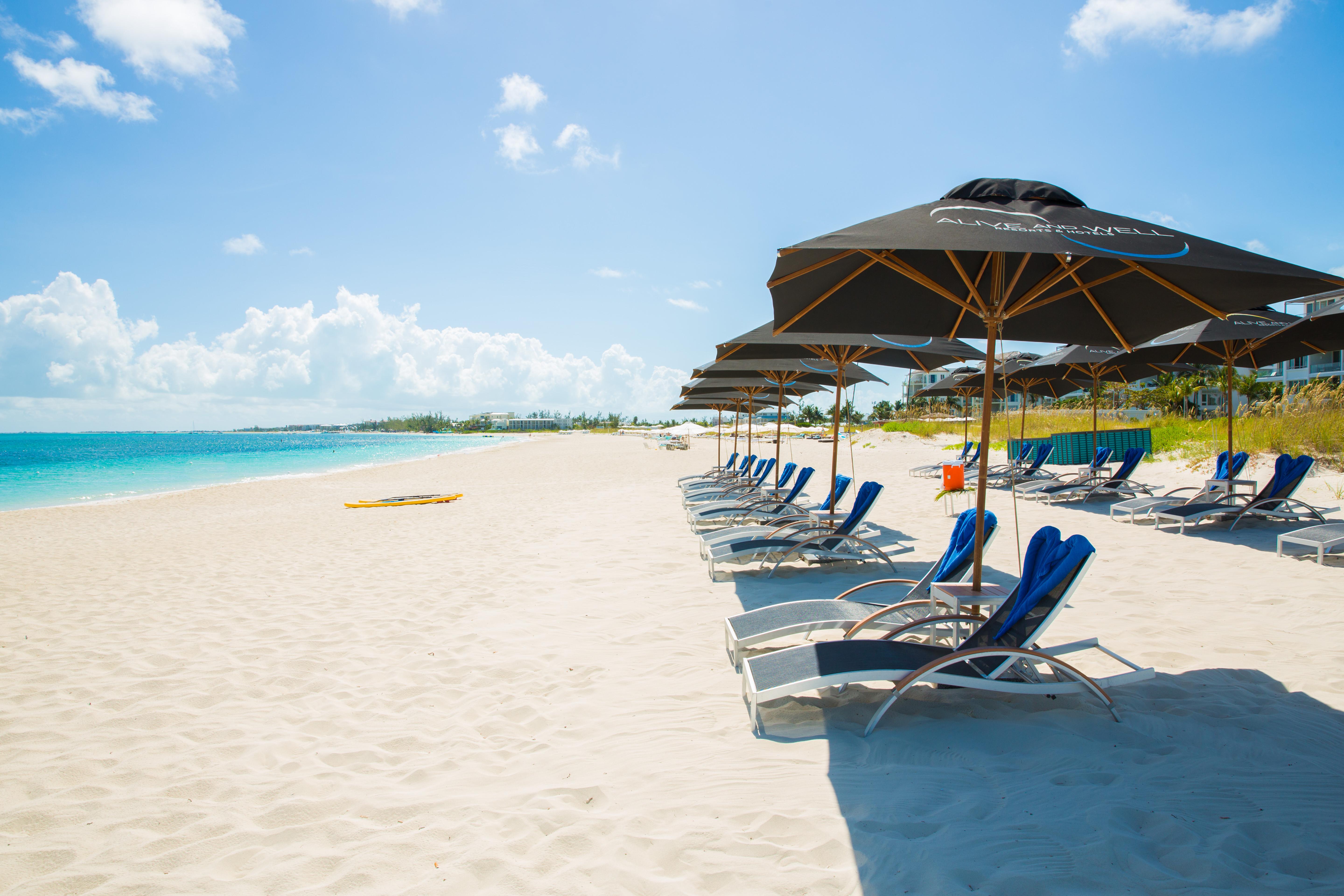 One On Marlin Resort (Adults Only) Turtle Cove Экстерьер фото